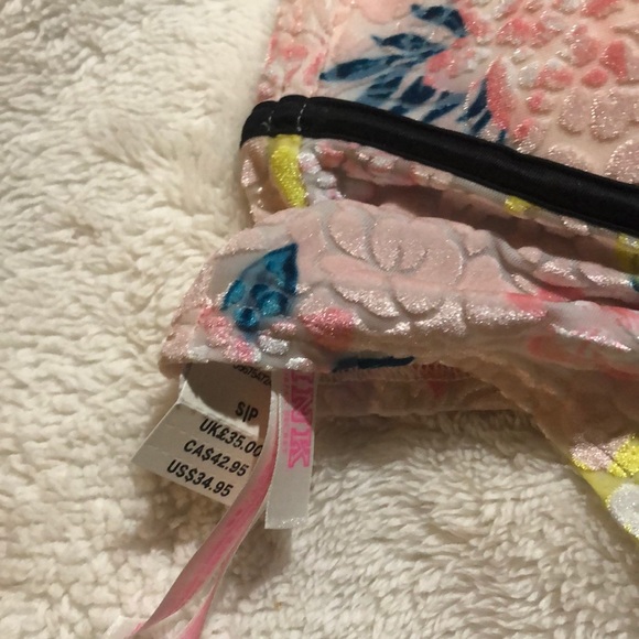 Bra - Picture 2 of 2